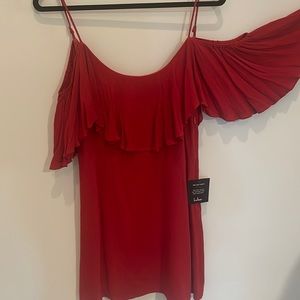 NWT lulus off the shoulders dress